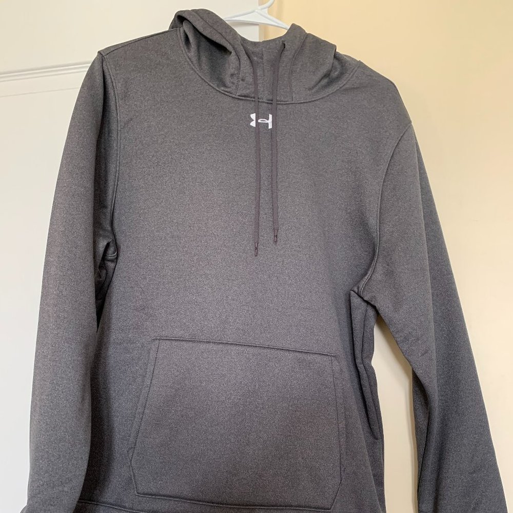 under armour hoodie large women